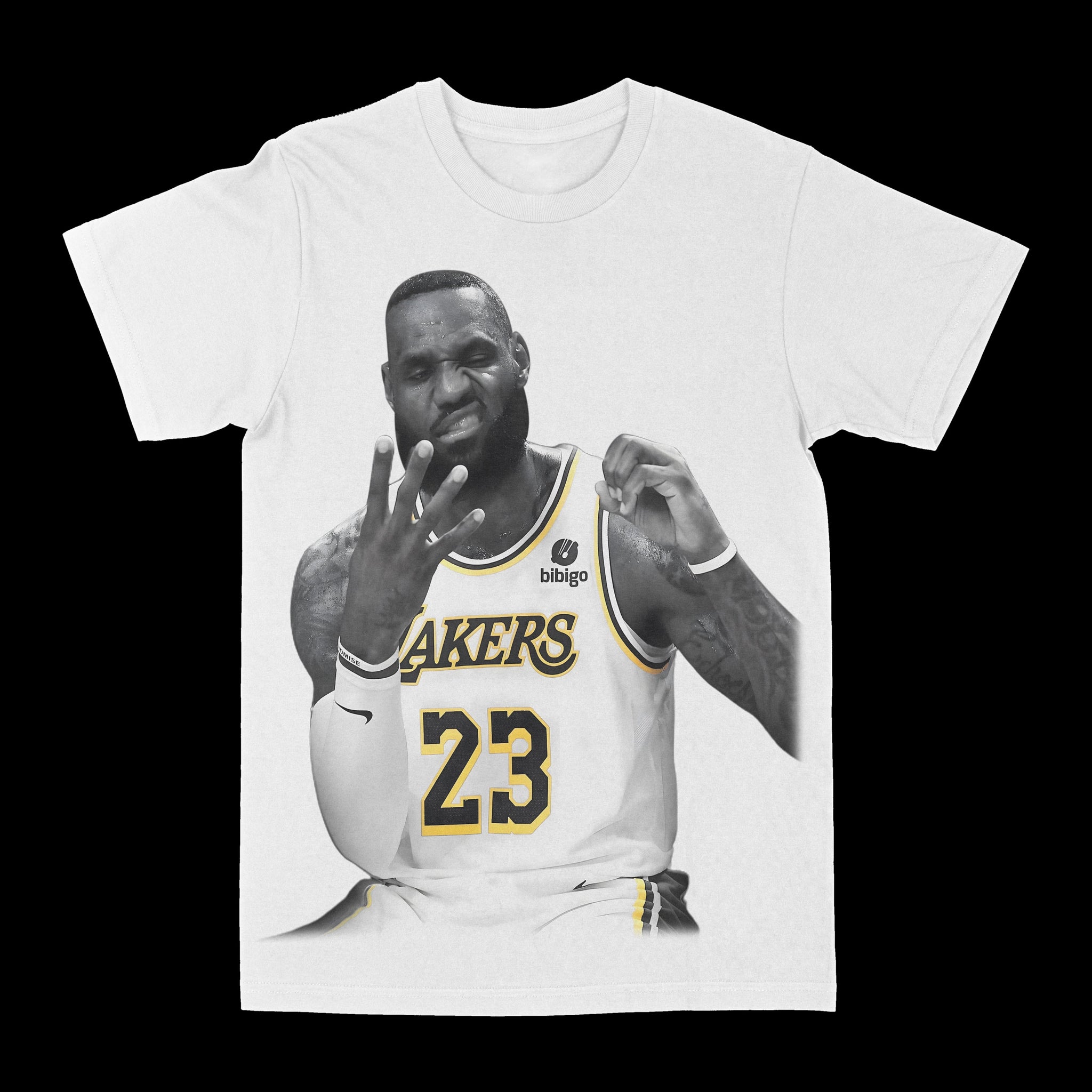 Lebron James "40K" Graphic Tee